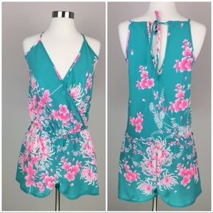 Groovy Floral Print V- Neck Sleeveless Romper S 🌸